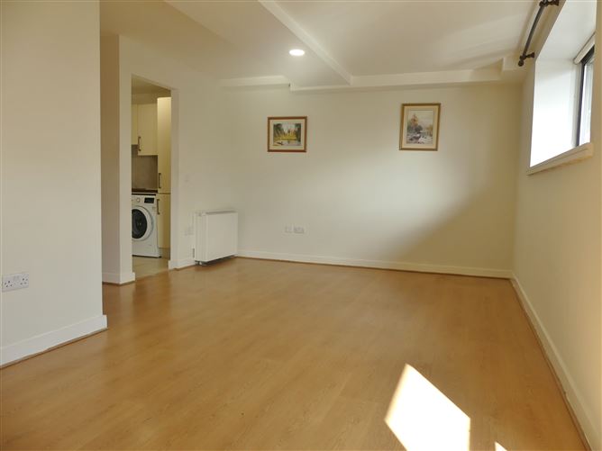 113, New Seskin Court, Tallaght, Dublin 24