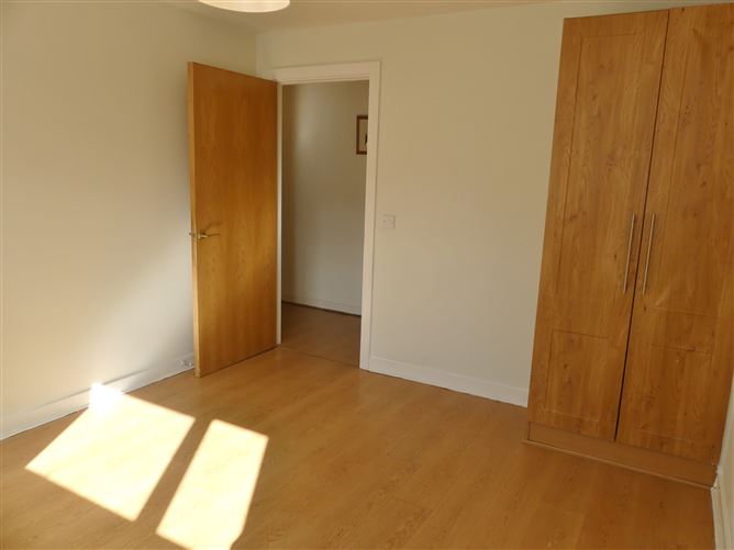 113, New Seskin Court, Tallaght, Dublin 24