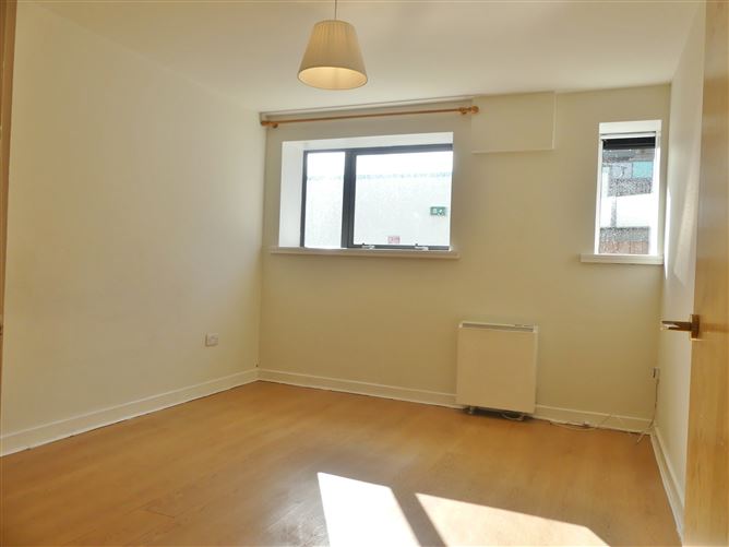 113, New Seskin Court, Tallaght, Dublin 24