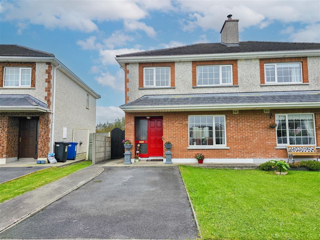 No. 18 Gladesville , Castlebar, Mayo