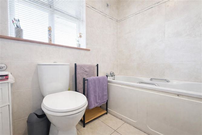 22 Dromroe, Castlebaldwin, Sligo