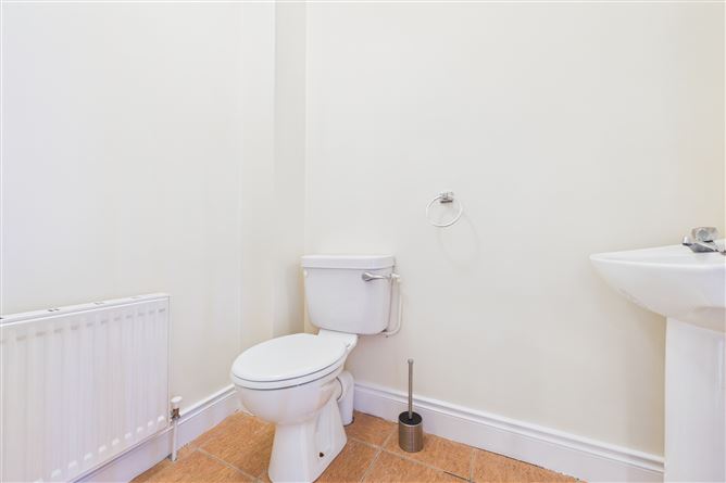 2 Kings Crescent, Arthurstown, Wexford