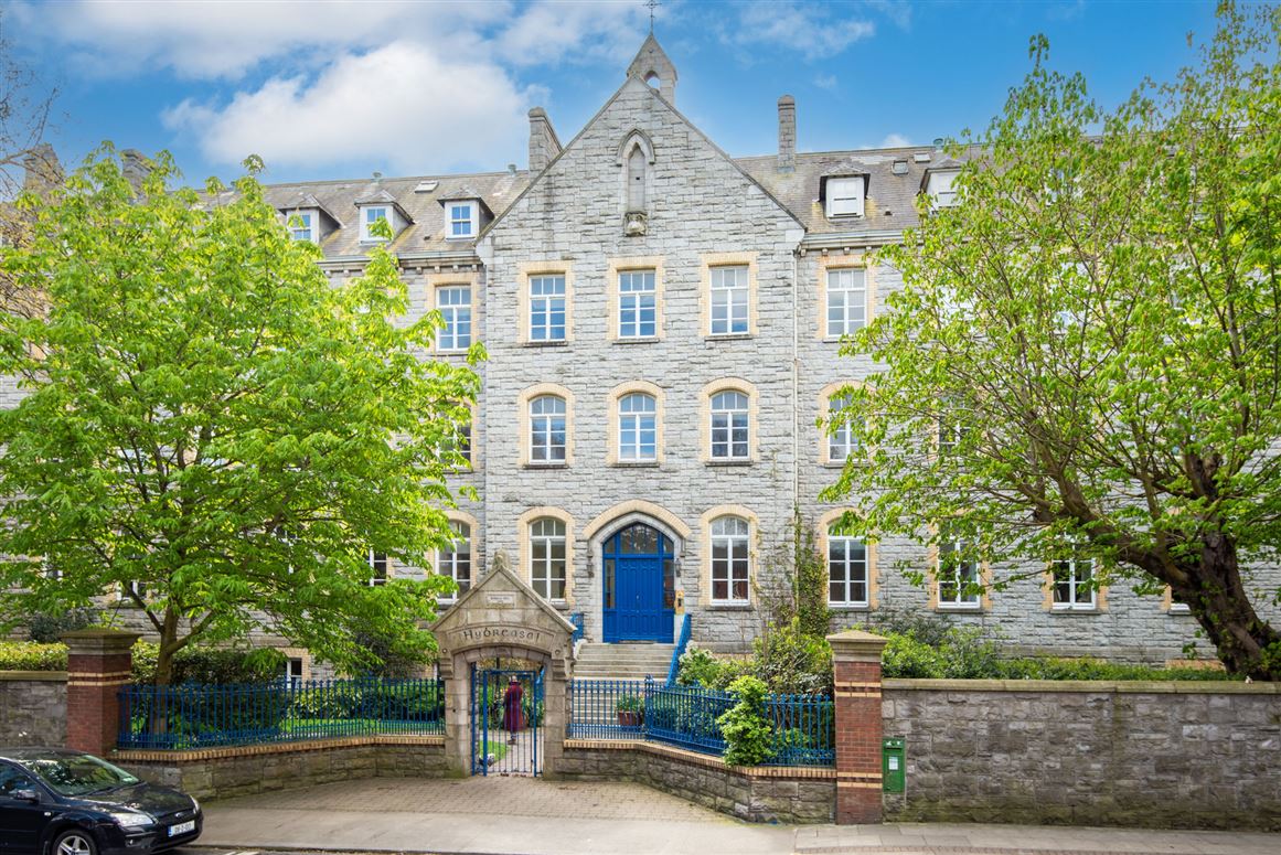38 Hybreasal House, South Circular Road,   Dublin 8