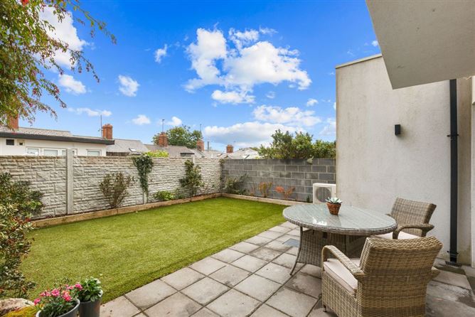 Photo 13 of 15 — 72A St Peter's Terrace, Howth,   County Dublin