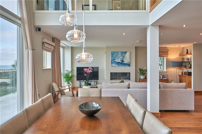 2 Thulla, Dunbo Hill, Howth, Co. Dublin
