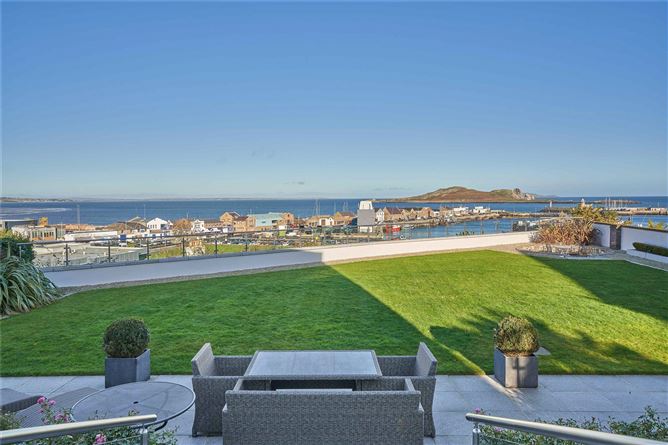 2 Thulla, Dunbo Hill, Howth, Co. Dublin