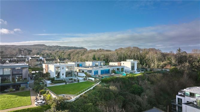 2 Thulla, Dunbo Hill, Howth, Co. Dublin