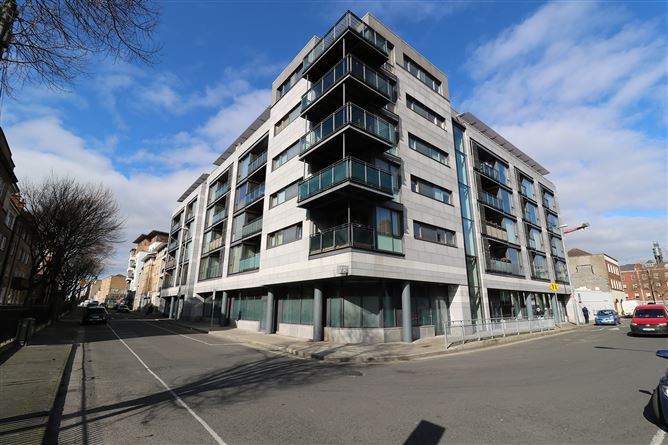 Main image for 34 Mellowes Quay Apartments, Block F, Usher Streey, South City Centre, Dublin 8