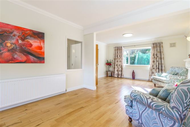 Tenchleigh, 9 The Thicket, Hainault Road, Foxrock, Dublin 18