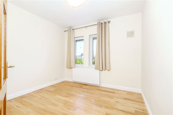 Tenchleigh, 9 The Thicket, Hainault Road, Foxrock, Dublin 18