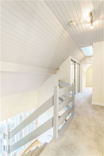 Tenchleigh, 9 The Thicket, Hainault Road, Foxrock, Dublin 18