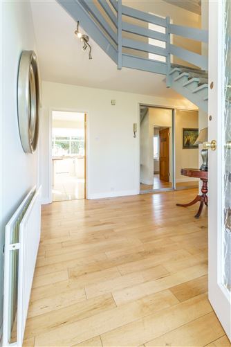 Tenchleigh, 9 The Thicket, Hainault Road, Foxrock, Dublin 18