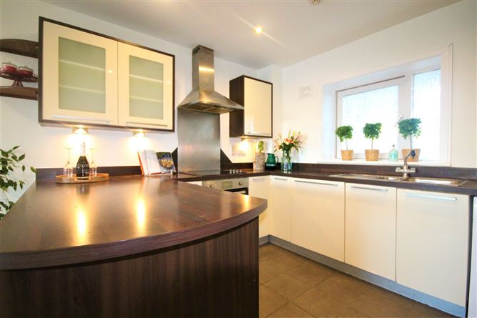 Apartment, 33 Glebe Hall, Kill Avenue, Dun Laoghaire, Co. Dublin