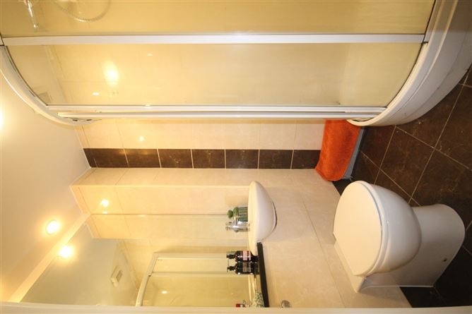 Apartment, 33 Glebe Hall, Kill Avenue, Dun Laoghaire, Co. Dublin