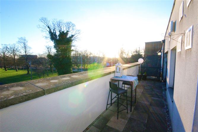 Apartment, 33 Glebe Hall, Kill Avenue, Dun Laoghaire, Co. Dublin