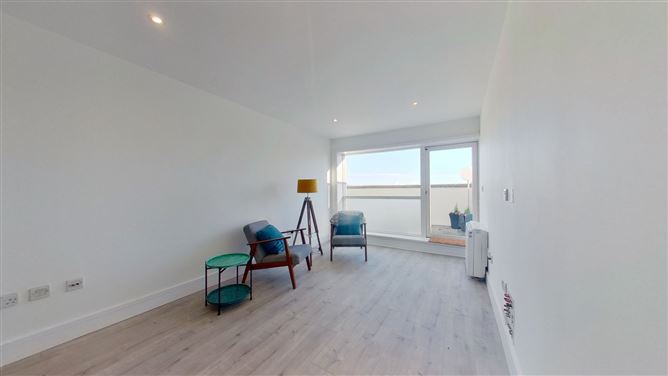 Apartment, 33 Glebe Hall, Kill Avenue, Dun Laoghaire, Co. Dublin
