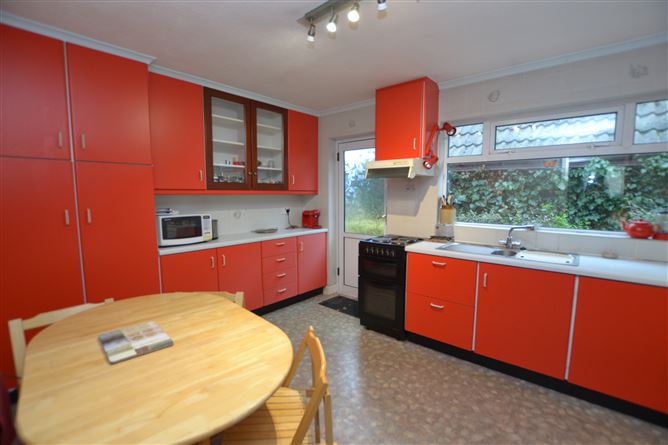 Lynnwood, 37 Woodlands, Courtown, Wexford