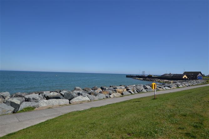 Lynnwood, 37 Woodlands, Courtown, Wexford
