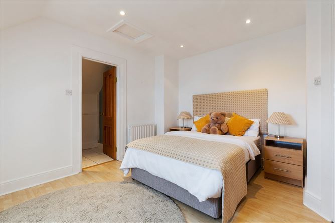 10 Abington, Malahide, Co. Dublin