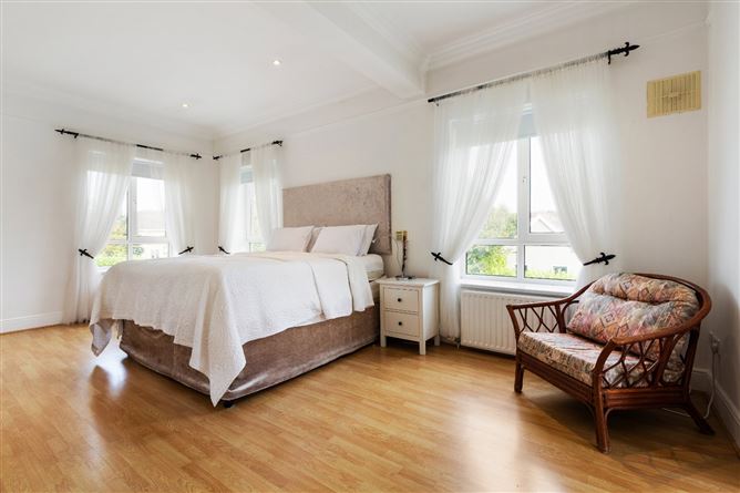 10 Abington, Malahide, Co. Dublin