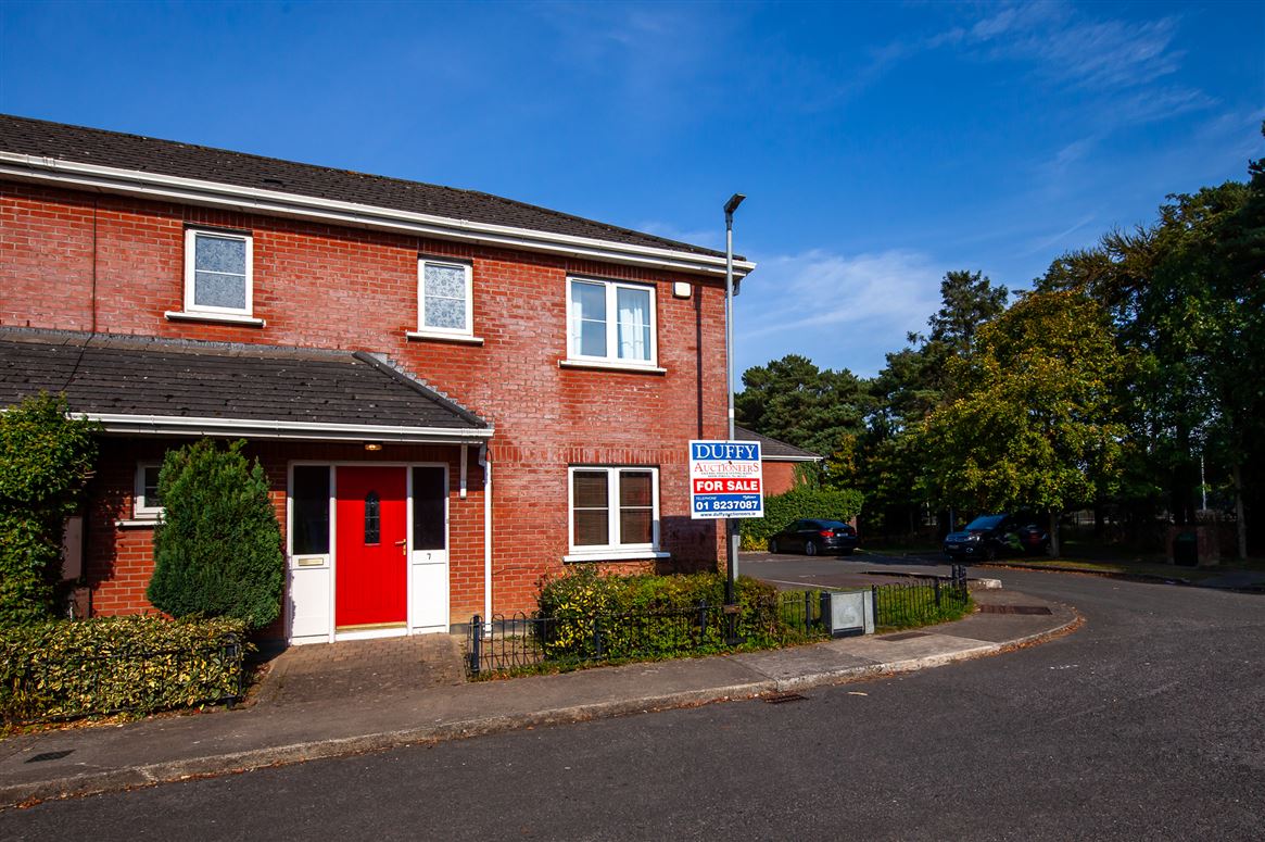 7 Ballentree Grove, Tyrrelstown, Dublin 15