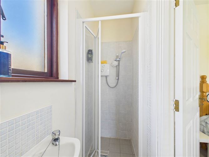46 Mansfield Grove, Athy, County Kildare
