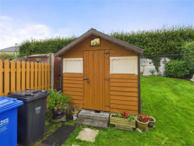15 Lios na Sí, Portumna, Co. Galway