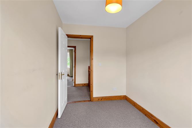 Photo 20 of 22 — 6 Hollands Park, Athy, Co. Kildare
