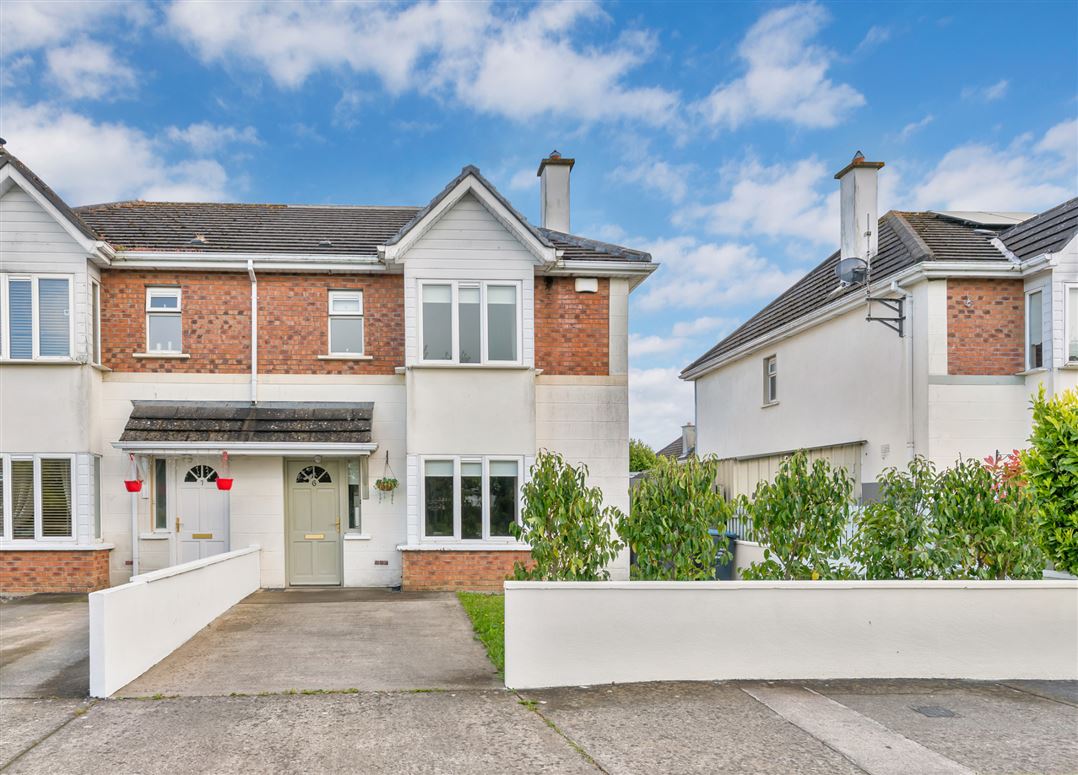 6 Hollands Park, Athy, Co. Kildare