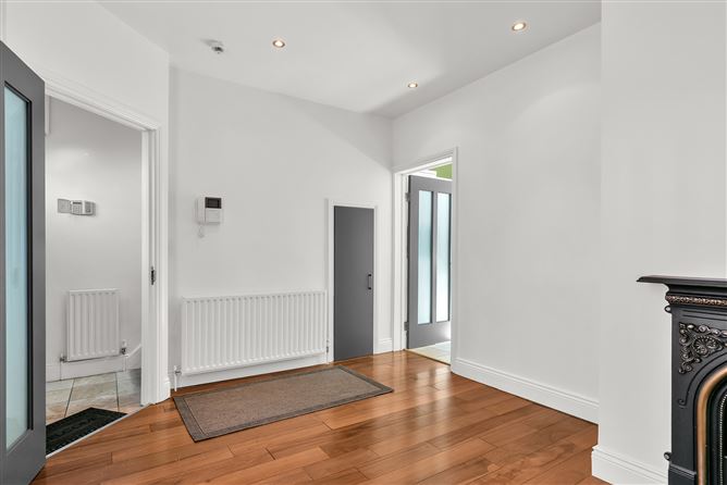 Photo 3 of 26 — No. 39 Home Villas, Donnybrook, Dublin 4