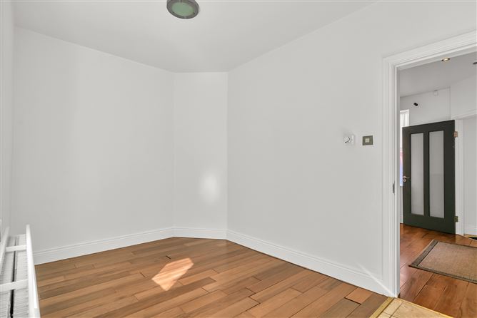 Photo 13 of 26 — No. 39 Home Villas, Donnybrook, Dublin 4