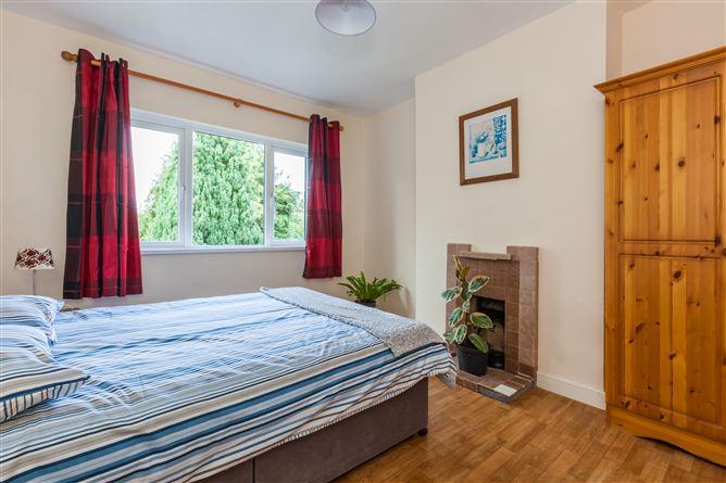 2 Shanowen Drive, Santry, Dublin 9