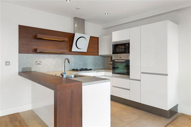 19 Adelphi House, Georges Street Upper, Dun Laoghaire, Co. Dublin