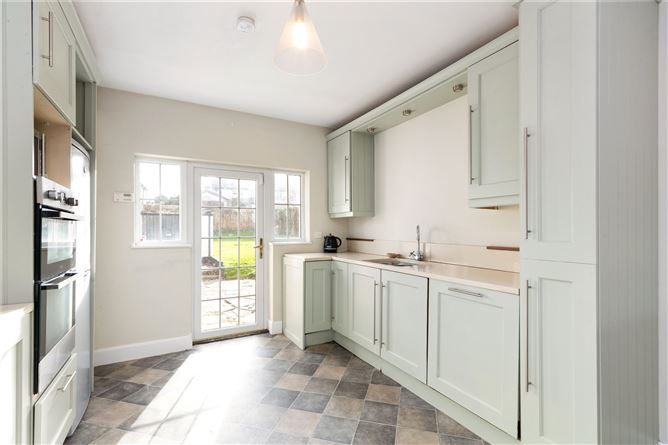 2 The Close, Mount Merrion, Co. Dublin