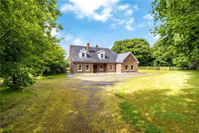 Main image for Woodville Lodge,Moyfeagher,Ballivor,Co Meath,C15 F8H2