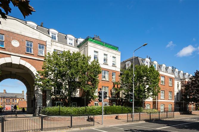 24 Loftus Square, Rathfarnham Gate, Rathfarnham, Dublin 14