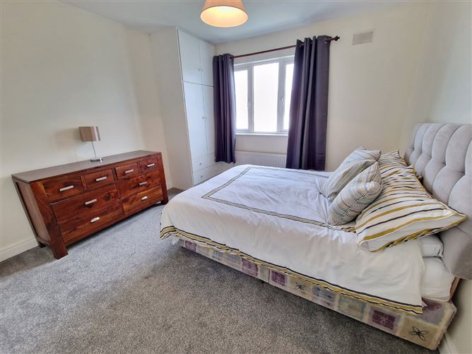21 Cregaun, Tobarteascain, Ennis, Co. Clare