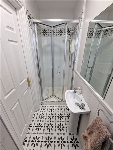 21 Cregaun, Tobarteascain, Ennis, Co. Clare