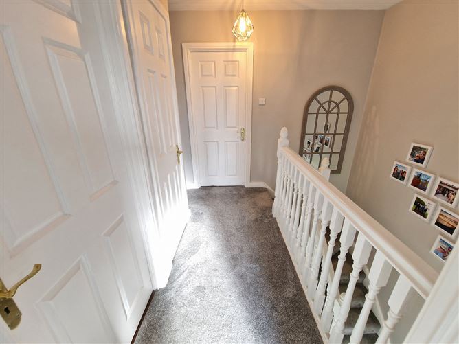 21 Cregaun, Tobarteascain, Ennis, Co. Clare