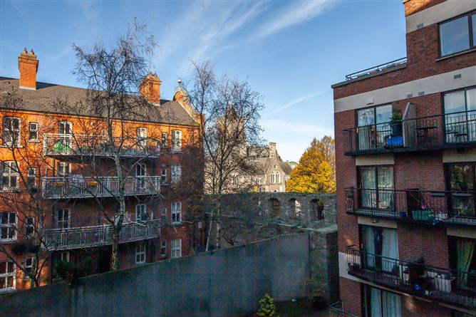 Apartment 32 Christchurch View, Nicholas Street, Dublin 8 , Christchurch, Dublin 8