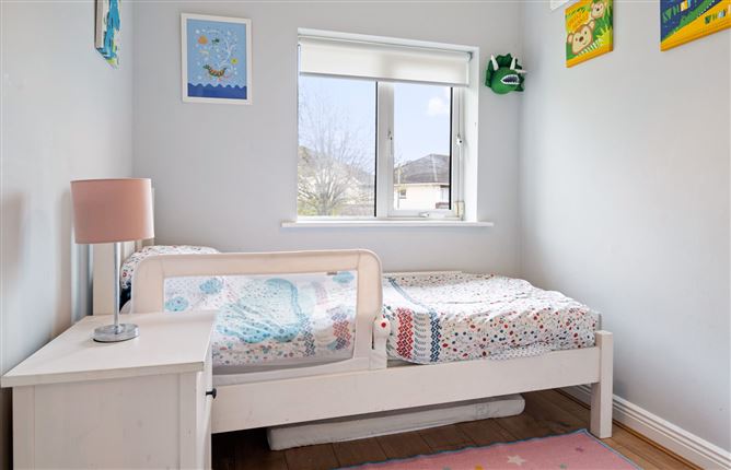 36 Wainsfort Manor Drive, Terenure, Dublin 6W