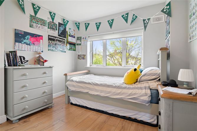 36 Wainsfort Manor Drive, Terenure, Dublin 6W