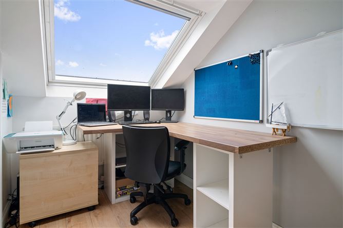 36 Wainsfort Manor Drive, Terenure, Dublin 6W
