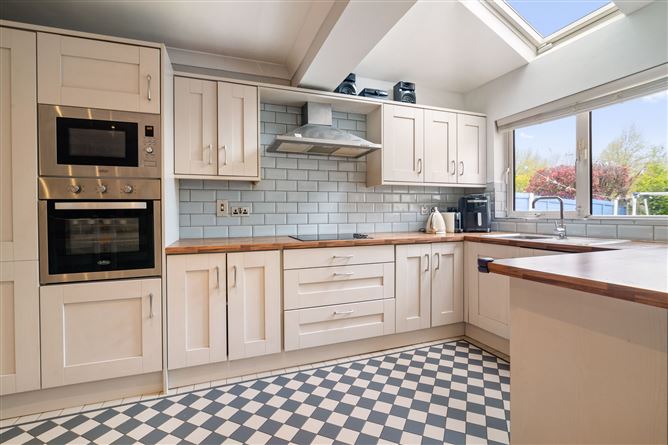 36 Wainsfort Manor Drive, Terenure, Dublin 6W