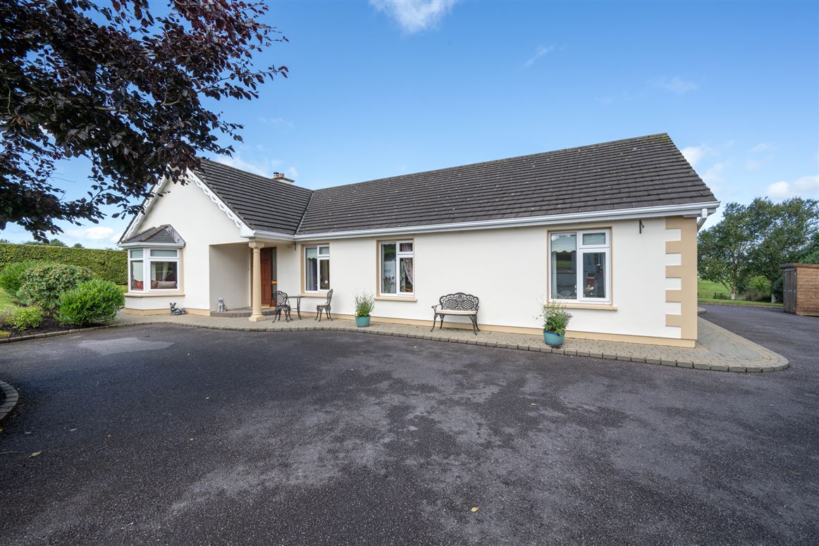 La Coilline, Cloghduv, Co. Cork, Cloughduv, Cork