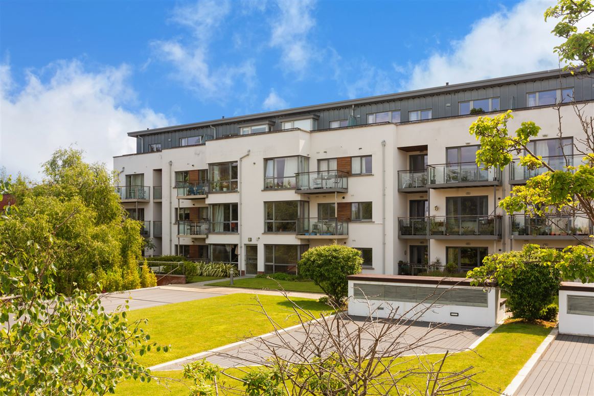 90 Southmede, Ballinteer Road, Dublin 16