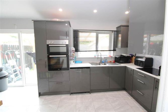 7 Ardan, Borrisokane, Nenagh, Tipperary