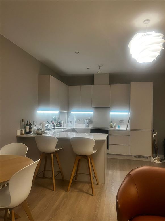 Woodward Square, Murphystown Way, Dublin, Leopardstown,   Dublin 18, D18XE2R