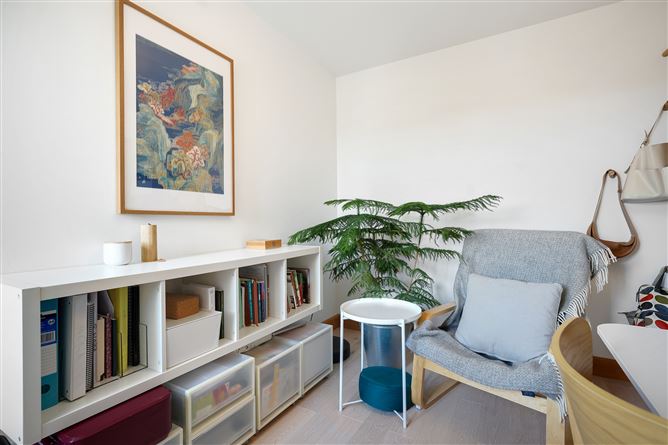 17 Fort Ostman, Old County Glen, Crumlin, Dublin 12