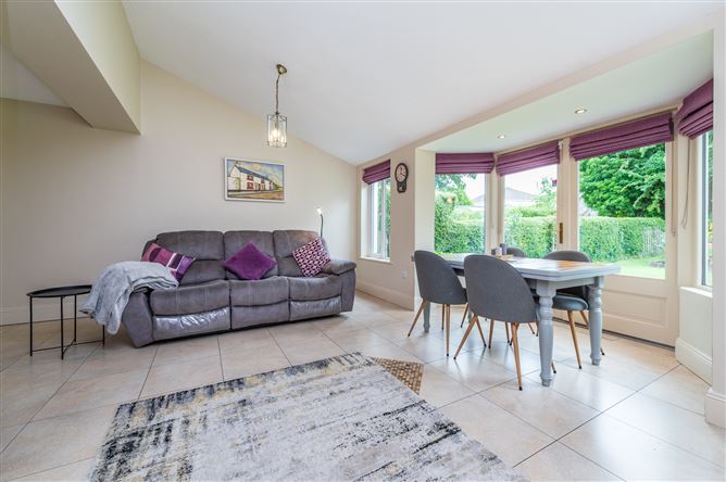 https://photos-a.propertyimages.ie/media/8/4/7/5018748/aca28cbd-ffc2-47b7-a3e2-8531d97ae570_l.jpg